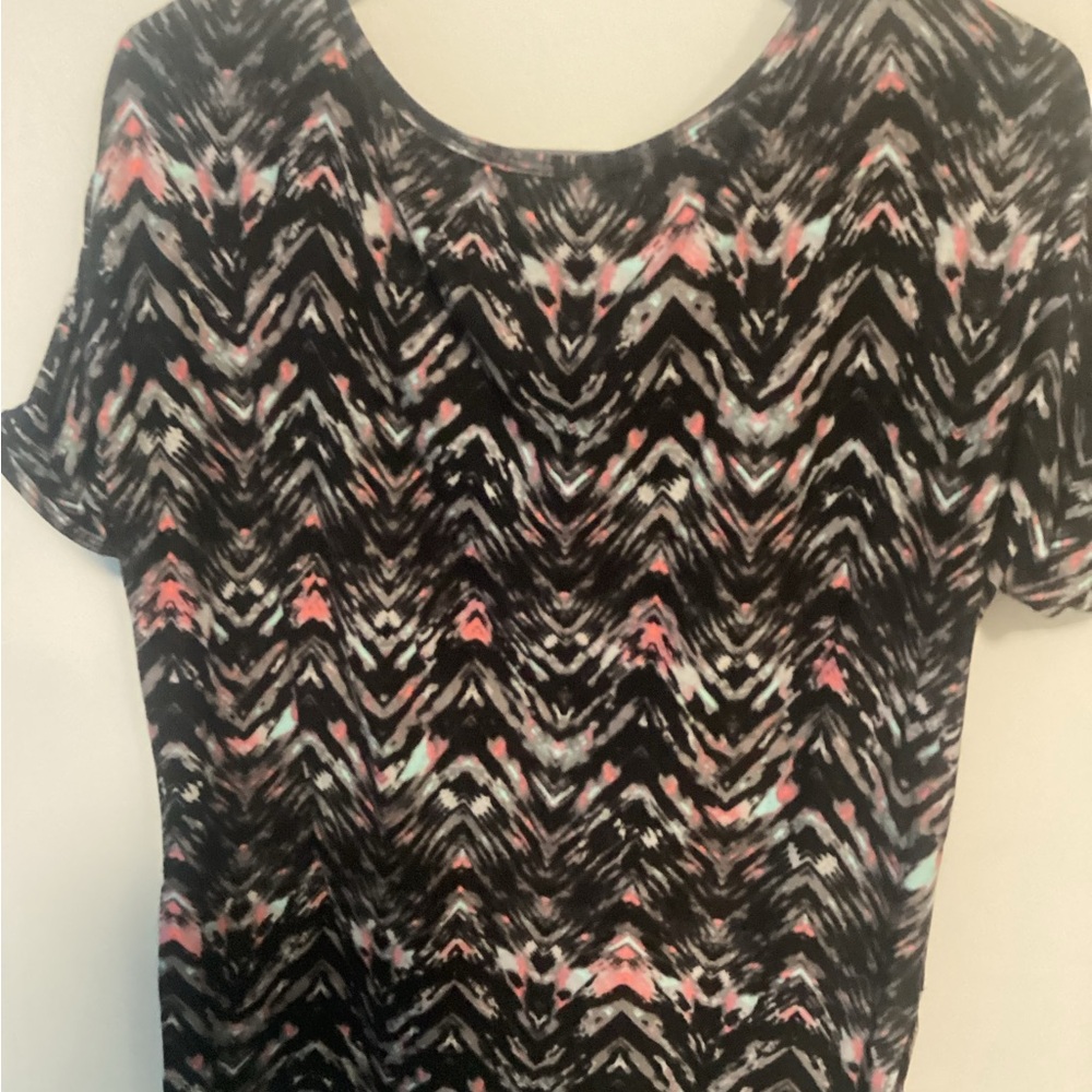 Cold Shoulder Top - Picture 2 of 2